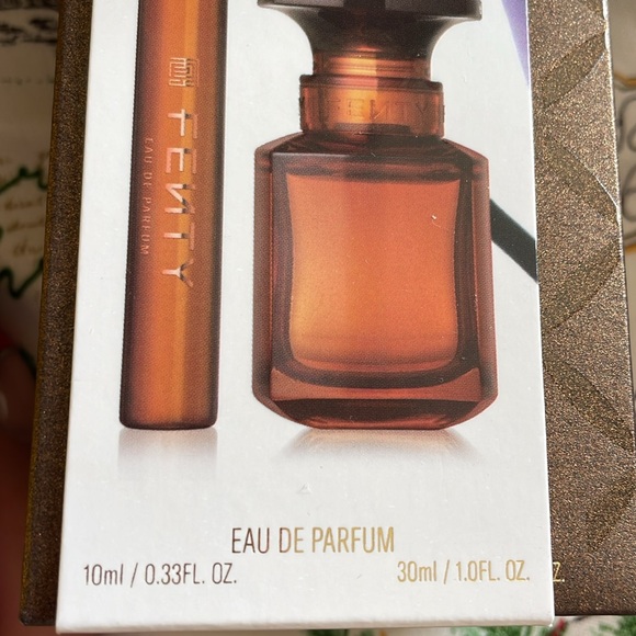 enty Beauty by Rihanna
Fenty Eau de Parfum & Travel Spray Perfume Set - Picture 2 of 7